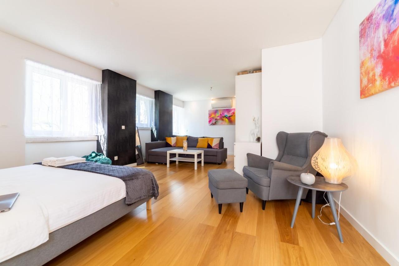 Industrial Lisbon Apartment (Adults Only) Zewnętrze zdjęcie